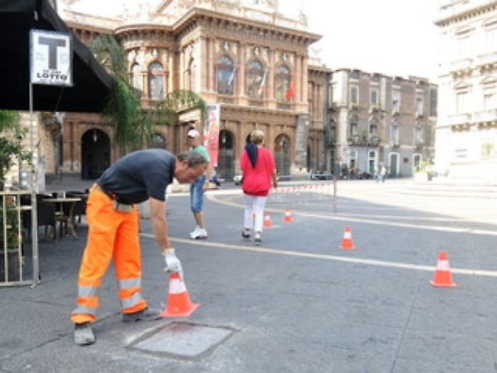 CATANIA 19/10/2016 : DECORO URBANO IN CENTRO STORICO