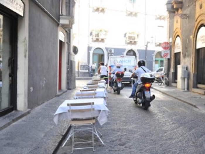 CATANIA 19/10/2016 : DECORO URBANO IN CENTRO STORICO