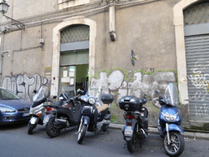 CATANIA 19/10/2016 : DECORO URBANO IN CENTRO STORICO