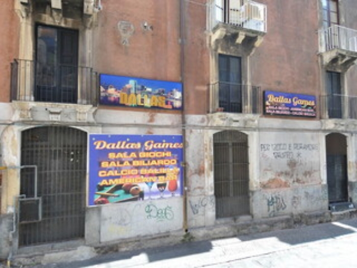 CATANIA 19/10/2016 : DECORO URBANO IN CENTRO STORICO