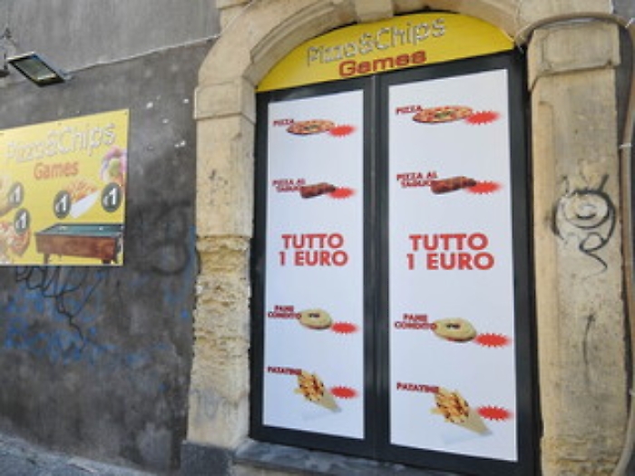 CATANIA 19/10/2016 : DECORO URBANO IN CENTRO STORICO