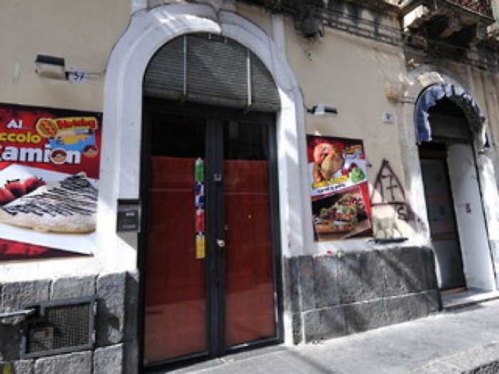 CATANIA 19/10/2016 : DECORO URBANO IN CENTRO STORICO