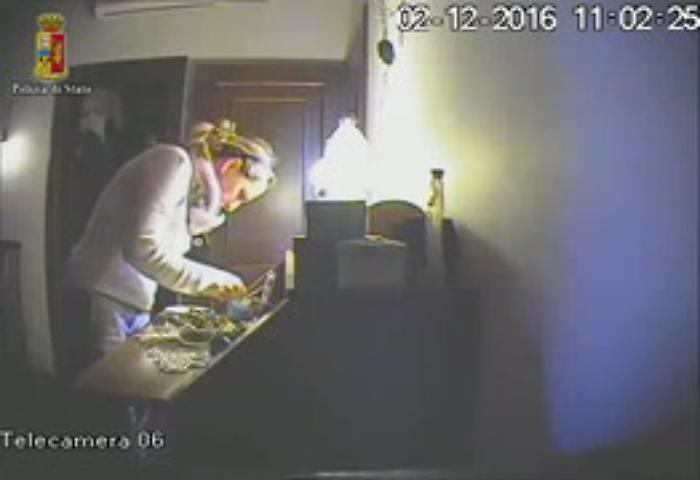 1430742-borgoogninamp4_1620400787025