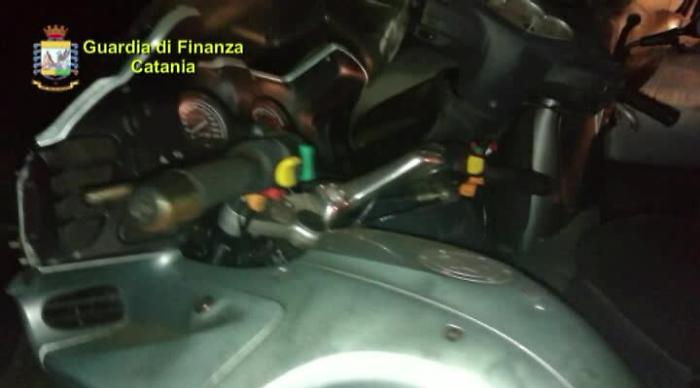 19440551-SequestroRiposto1mp4_1620384686209