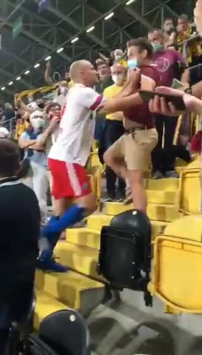 2454314-ambump4_1620400441995