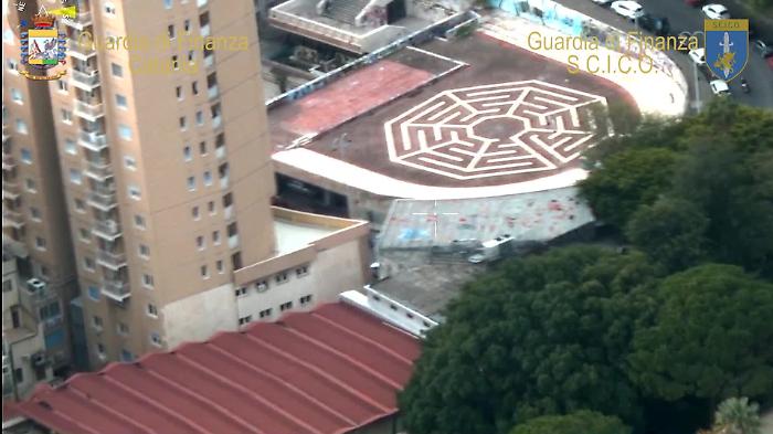 50950300-GdFCatania-esecuzionemisurediprevenzionepatrimonialeper2milionidieuromp4_1620396063660