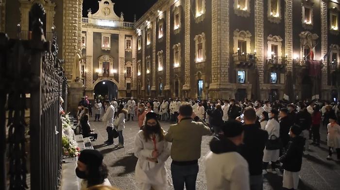 61477941-02mp4_1620392234169