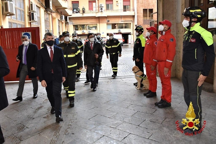 1616064426213_1620642761862