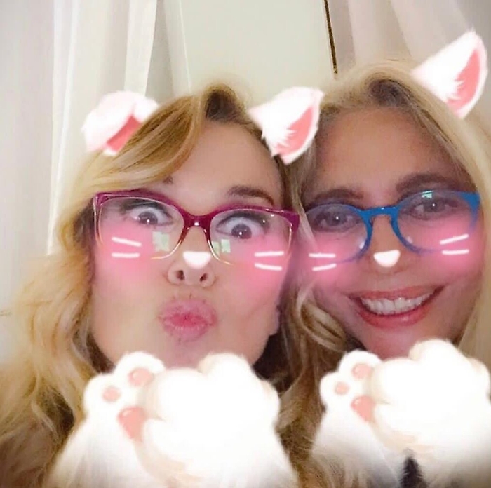 1618152330243_1620653561009