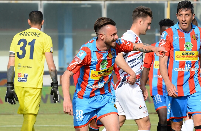 1618157645409_1620653642780