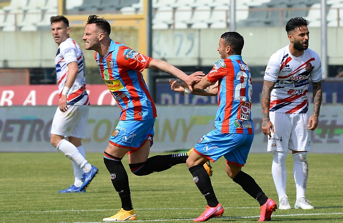 1618157710788_1620653685452