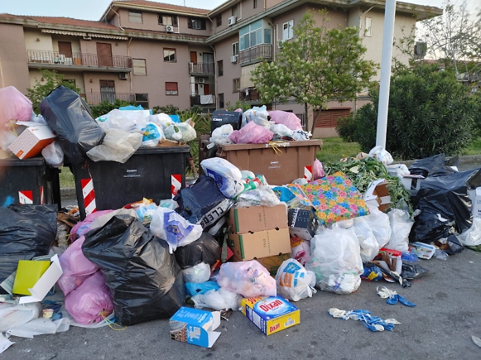 1618158083238_1620653591854