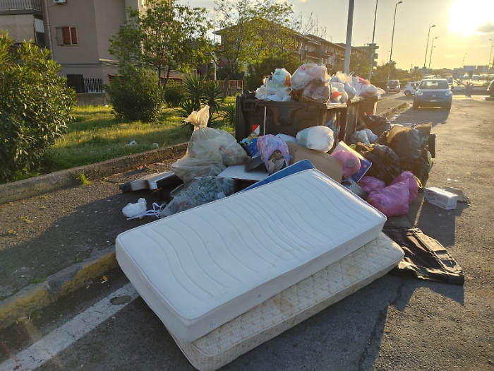 1618158083558_1620653594703