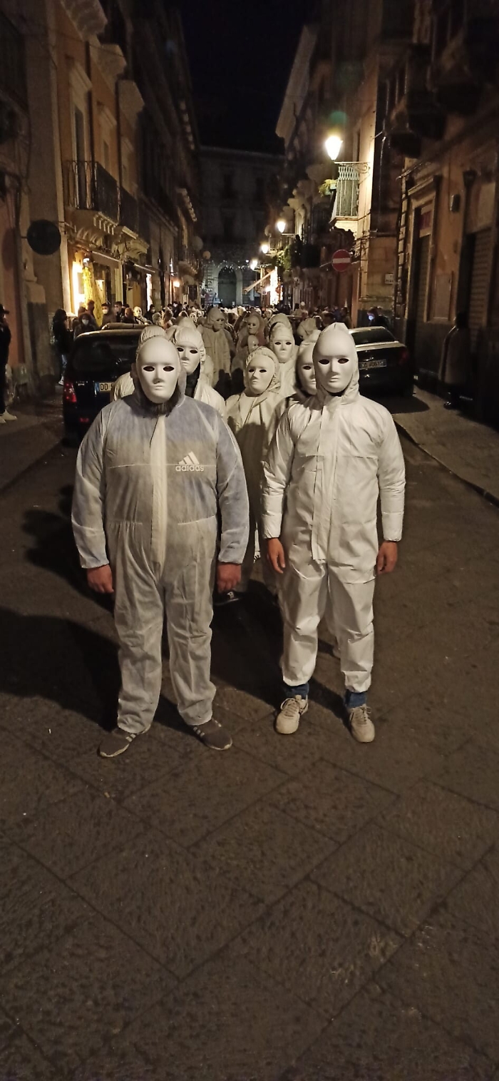 1618160993285_1620653722714