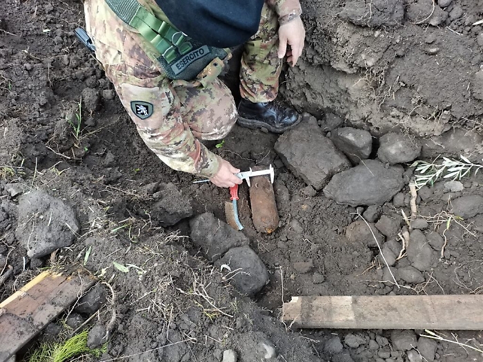 1619283619537_1620670689724