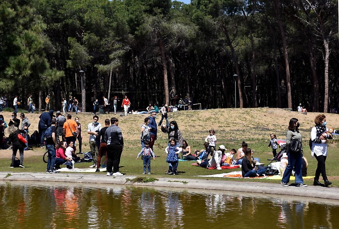 1619355074561_1620670715421