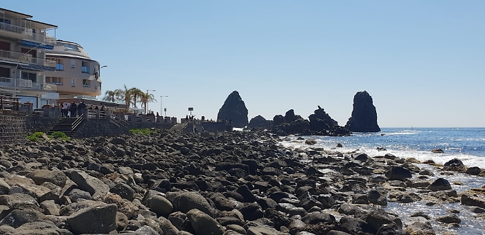 1619365223142_1620670756199