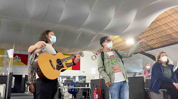 1619864158324_1620637422441