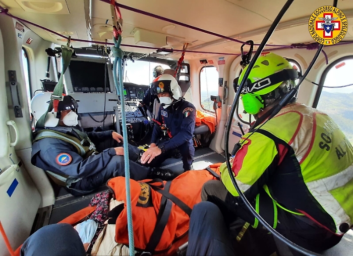 1615738313577_1620700158796