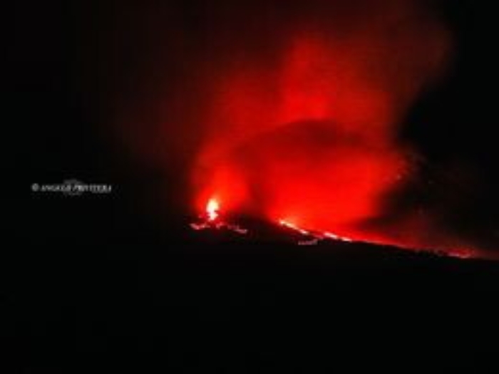 1617294839645_1620693770502