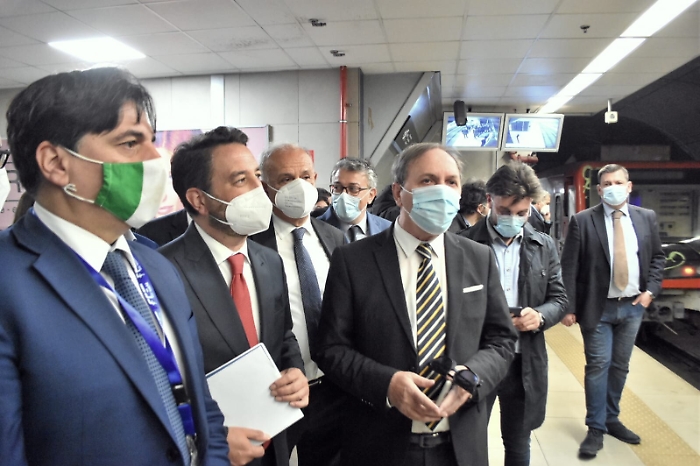 1619790978074_1620703916203