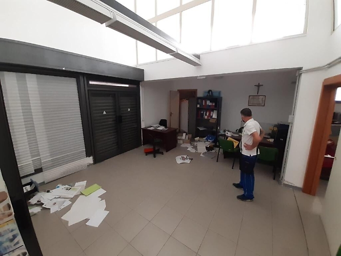 1623082368652_1623662461494