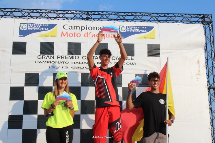 103148936-b483cd74-438b-48df-a2bf-6dd2bf8b56cb