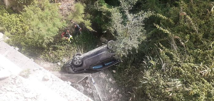 170042508-280fc578-01c0-4e76-a503-2d064e81ff03