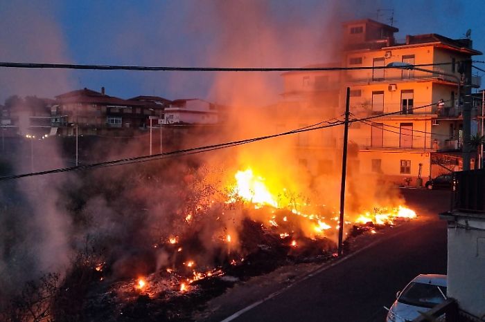 132524125-042fdbfe-9b37-4f5c-b9ae-d980b51bfe04