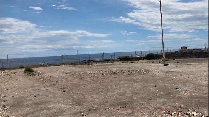 134247593-c8f2a431-9391-4599-8be0-7f793aa2e6d2