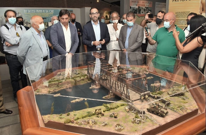 100841505-2979c546-32ce-4d8e-b4fa-88f5ff4c2824