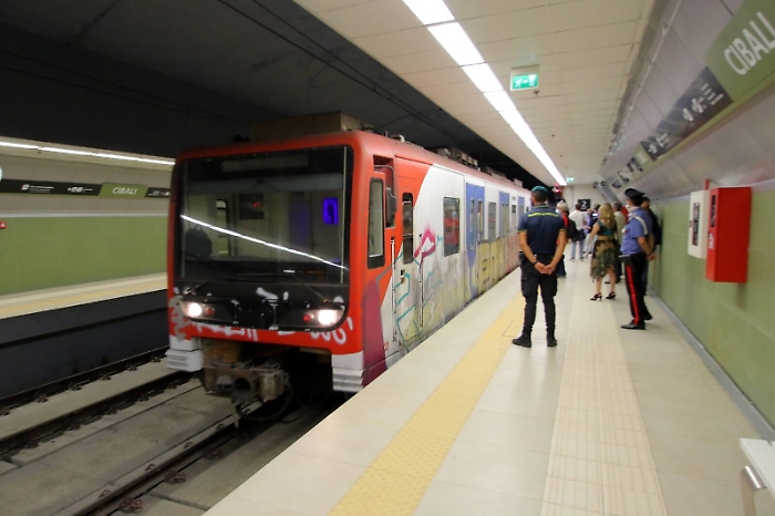 161150369-4478aab8-dad5-403b-aba4-1cfbbc8c7e77