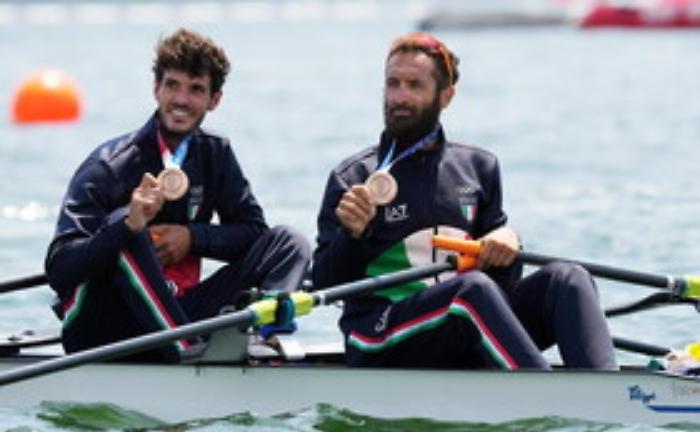 061134616-dad88b16-57c2-4905-8cab-7adc4be0b99d