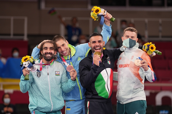 092958884-6def333c-7c60-4046-88de-1ebe5332b343