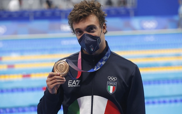 075654351-87655be6-725b-472d-8f00-0d4e8f80257c