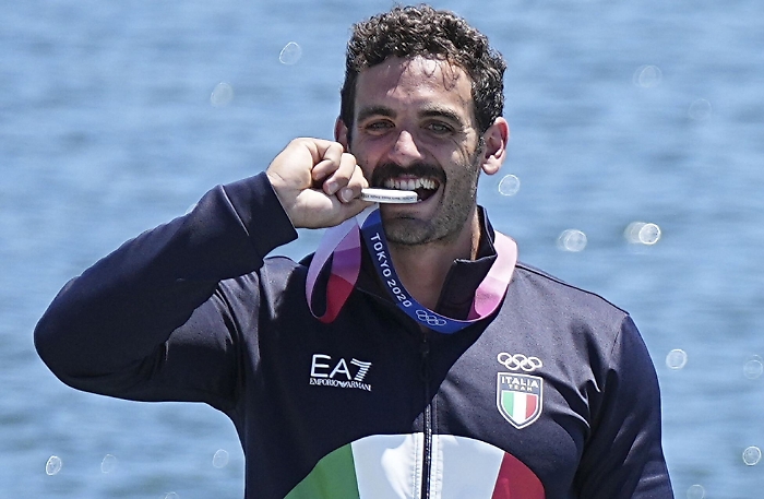 080031698-451a3303-2a40-4af9-ab05-c058371dff29