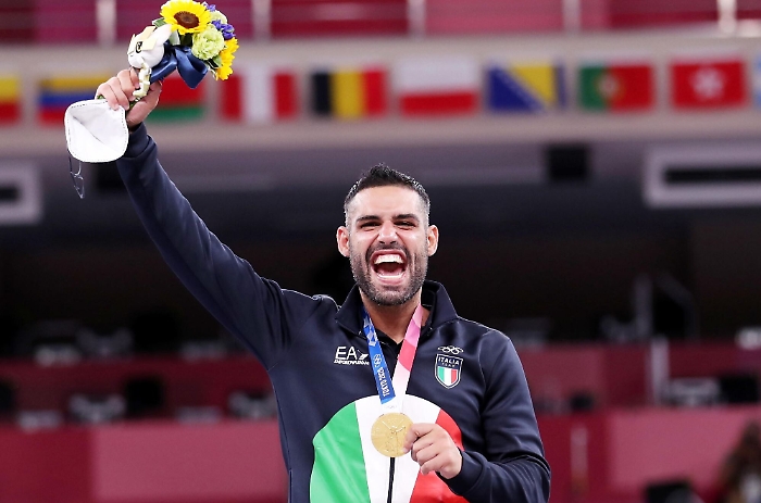 080145747-395010f7-e98a-4400-ae42-da78101caa64