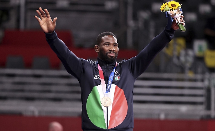 080211272-25fecb32-3bd9-41f5-85fb-a5268468727c