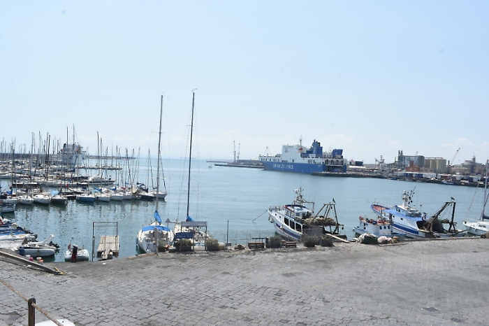 162046890-4435500a-2cda-4f17-b542-a87aa9a3a904