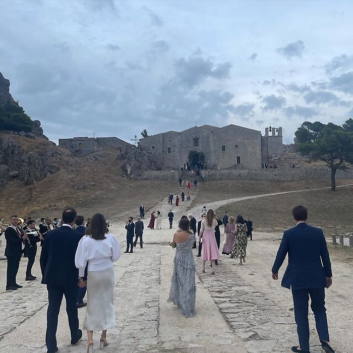 165053566-02240939-a63f-4d11-838a-2002611db1c8