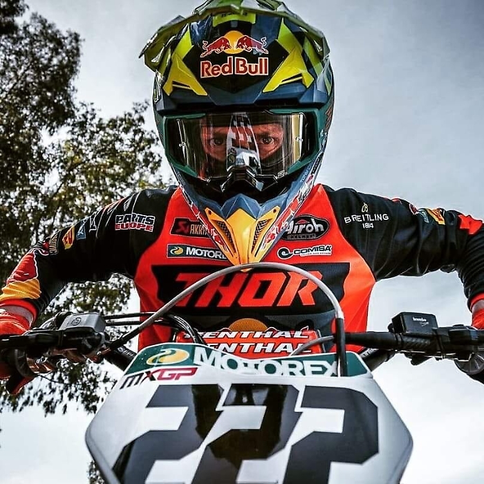 093838638-7fb4d782-3796-4d04-a417-fd77c71c0d94