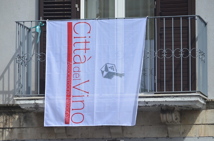 190734985-e11fc43d-2348-47d8-9a88-180e632a1789