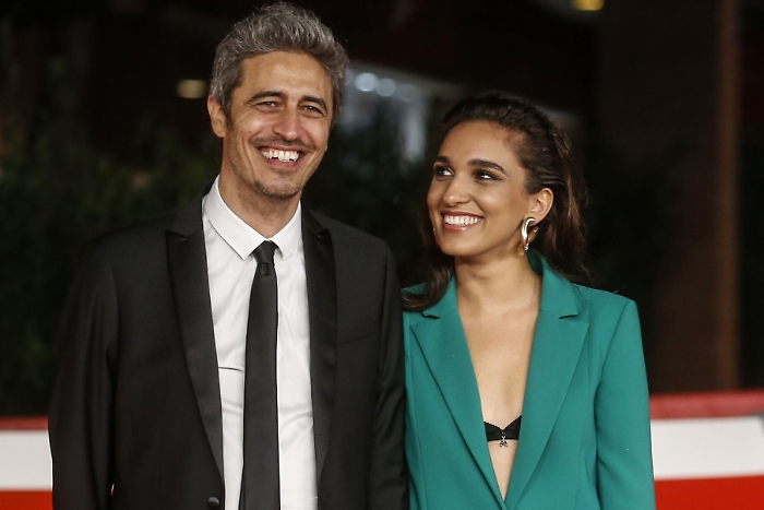 102643549-e2e90f5d-d4d9-4016-804e-2d13b97e7a6f