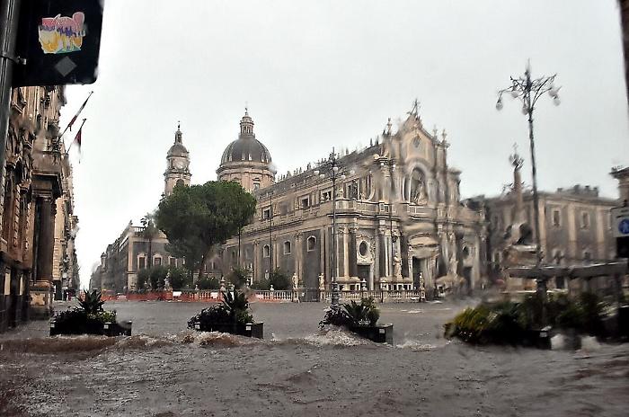 150049816-f703577a-6013-4c70-836a-06a705beb853