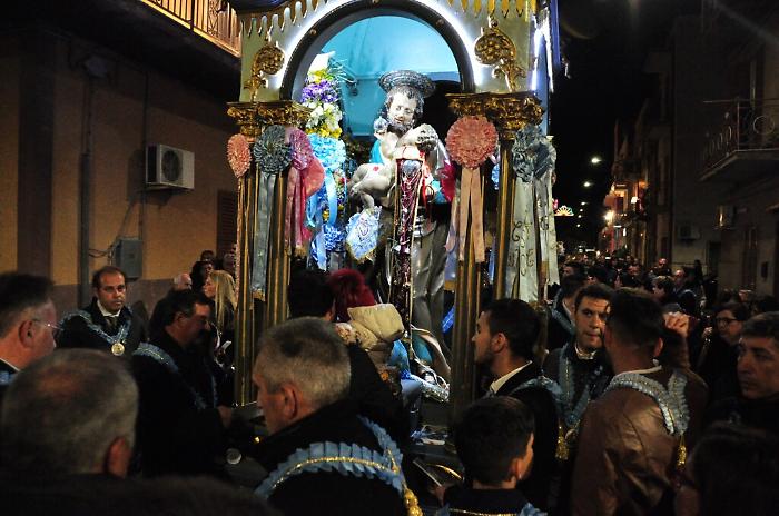 151903827-54753111-e8c4-42da-8860-7cf712db4a96