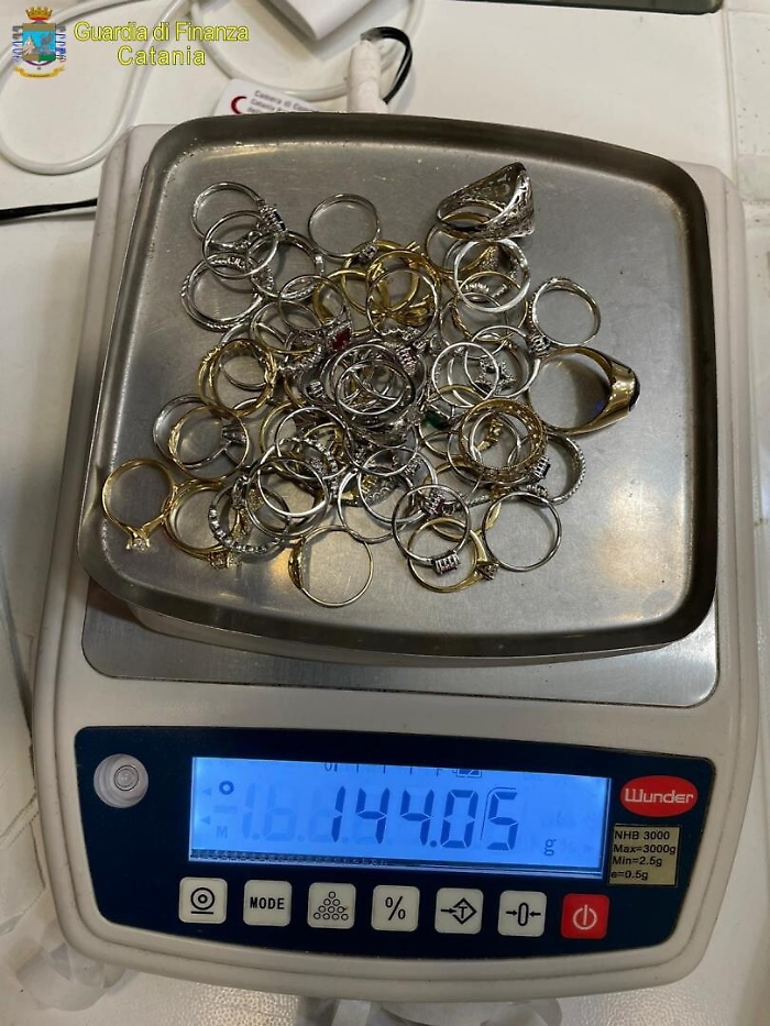 104922749-a3cebba1-6064-429f-bcd0-0c590b825390