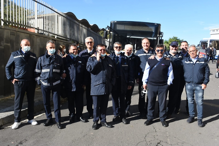 185146861-64f6ee18-843e-48e1-a04c-0049fdbd224c