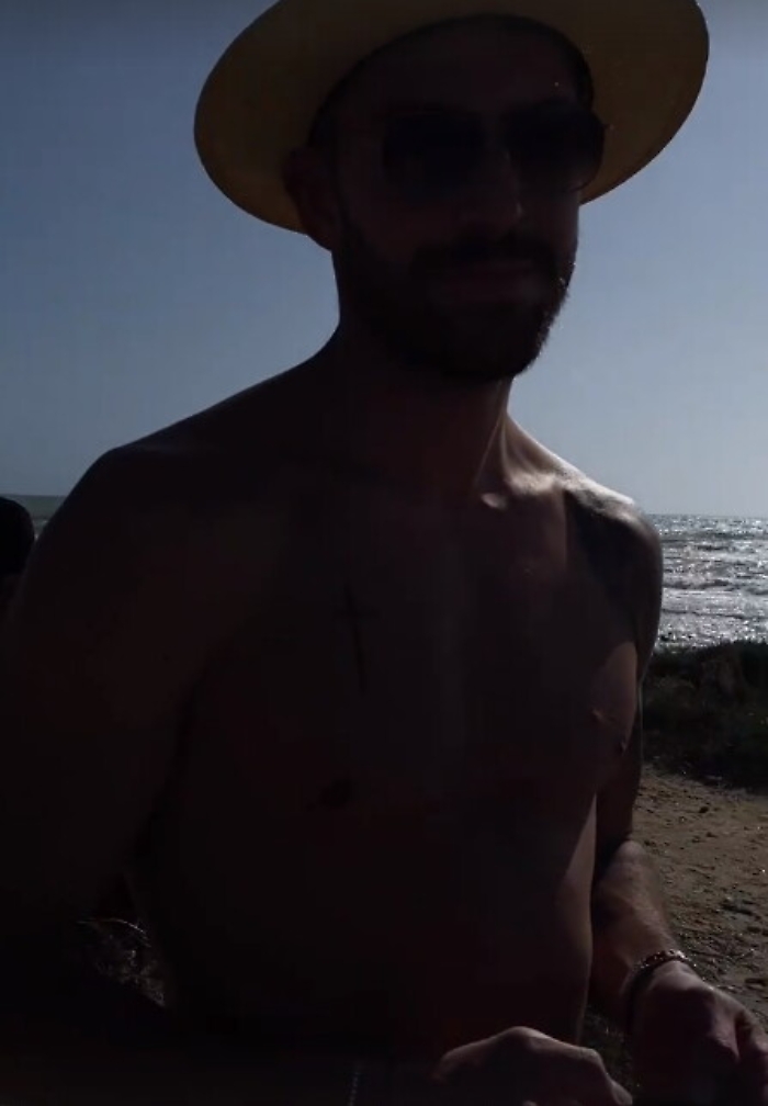 203221140-37d957c3-4690-44dd-b21c-1517ae03bc67