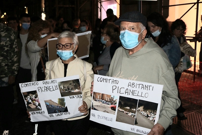 160024039-0d1a4a23-221c-44d6-807d-6e69c2bac6f9