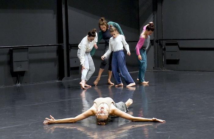 112454950-4c68552a-5026-45de-8cf0-5d102f3164e6